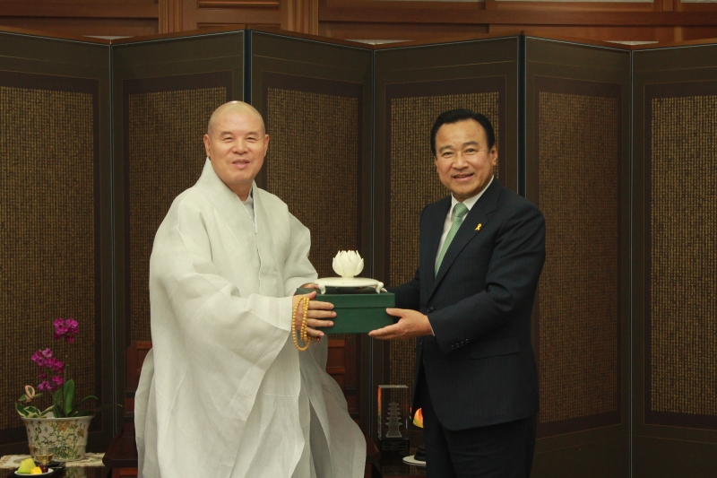 2014.07.01_새누리당 원내대표 이완구 의원 예방